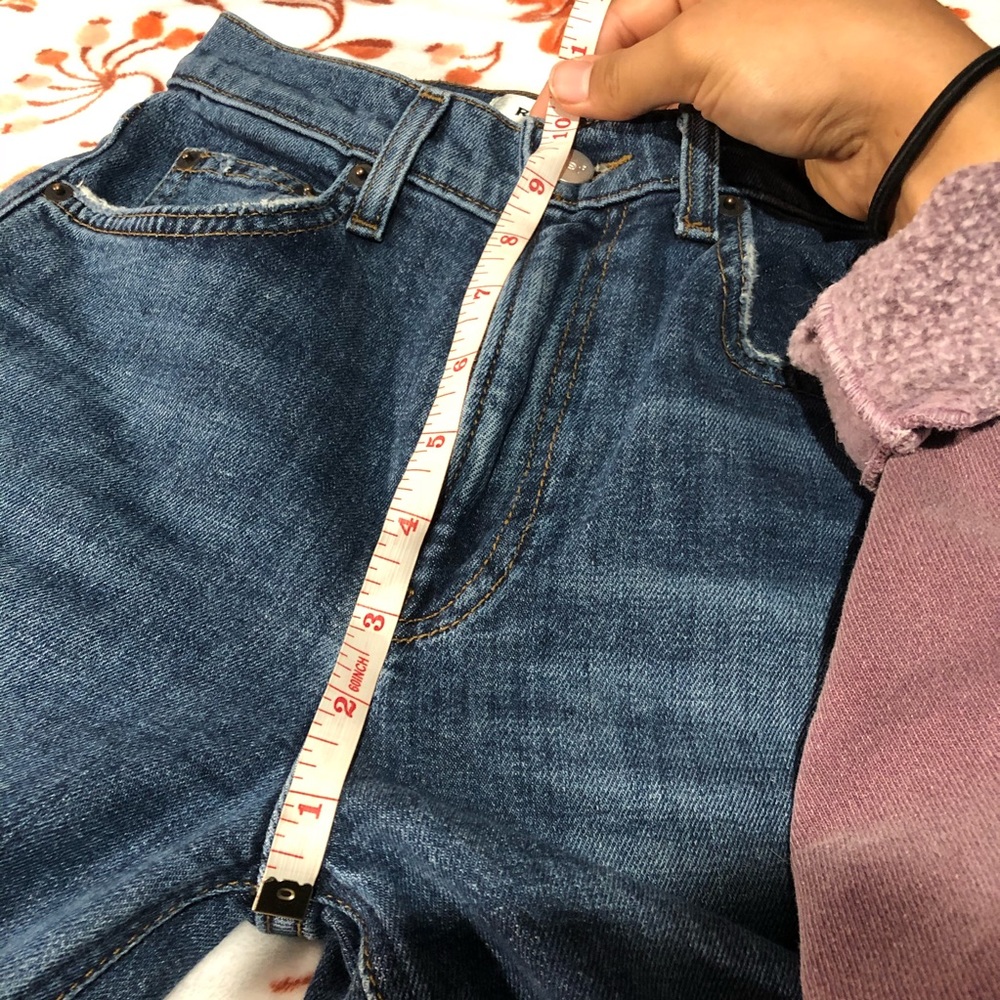 Reformation Liza High Rise - Picture 5 of 16